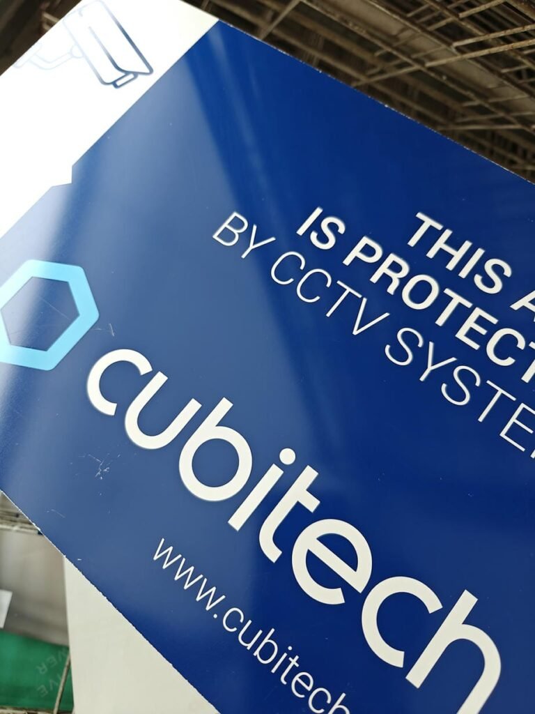πινακιδες πινακιδακια αλουμινιου cubitech cctv security monitoring aluminum aluminium signs labels screenprinting indellible μεταξοτυπια εκτυπωση printit print-it